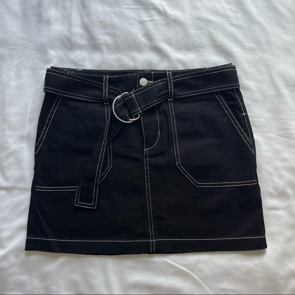 Black cargo mini skirt, new without tags. Size 5.